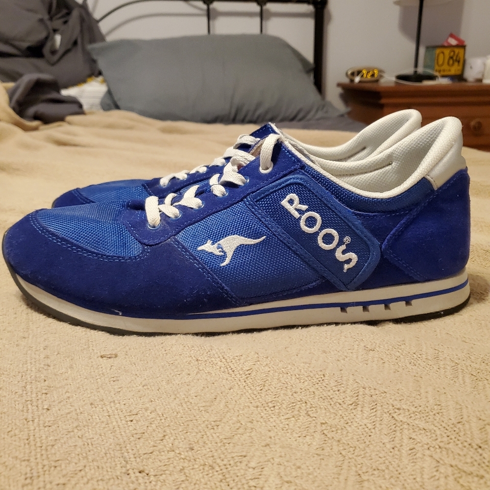 Retro Kangaroos